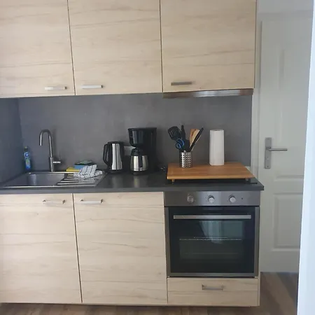 Twee Linden Warnemuende Zentrum