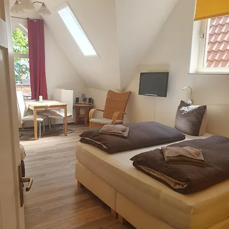 Twee Linden Warnemuende Zentrum 罗斯托克