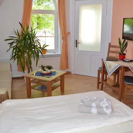 Daire Twee Linden Warnemuende Zentrum *