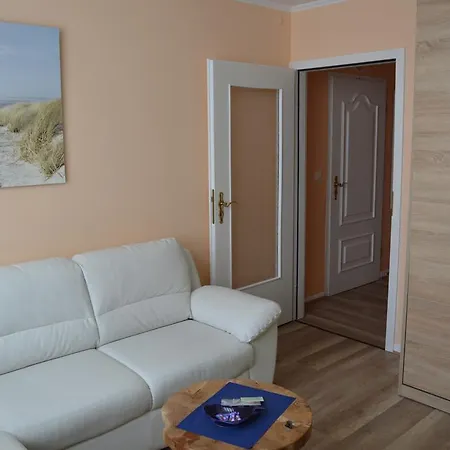 Twee Linden Warnemuende Zentrum 아파트 로스토크